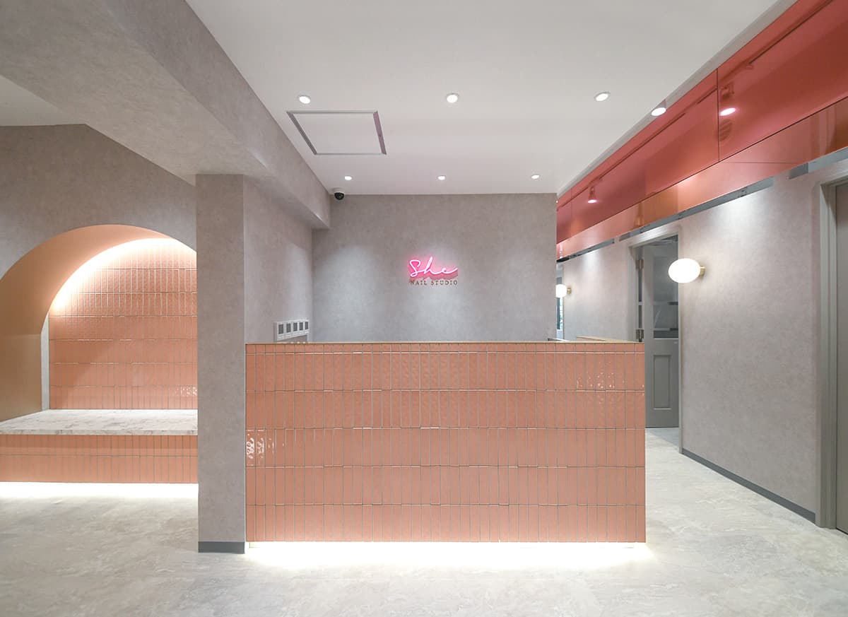 ネイルシェアサロン【She ネイルスタジオ】原宿