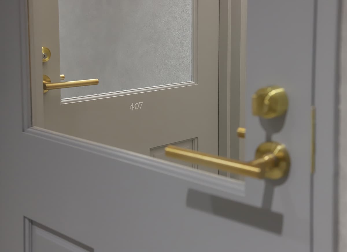 ネイルシェアサロン【She ネイルスタジオ 都立大】